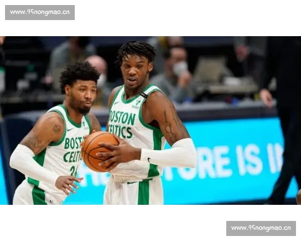 新手观赛指南:掌握篮球比赛的基本规则与关键细节 - 副本